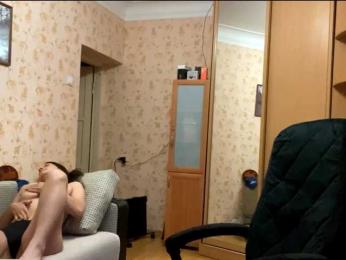 komeria — вебкам-модель онлайн на bongacams