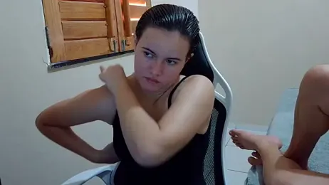 Snowwhithehot — Stripchat stream photo (Apr 2025)