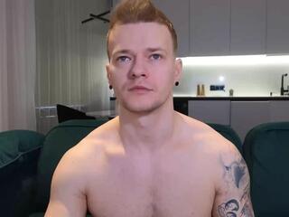 Pashka X — Flirt4free stream photo (Apr 2026)