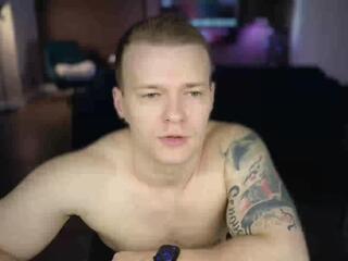 Pashka X — вебкам-модель онлайн на flirt4free