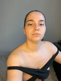 DominaDora17 — Stripchat stream photo (May 2026)