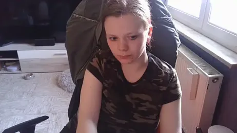 SexyBunny2002 — Stripchat stream photo (May 2025)