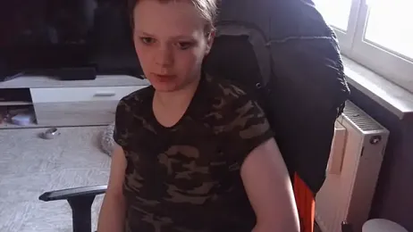 SexyBunny2002 — Stripchat stream photo (May 2025)