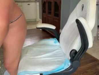 hottmay — Chaturbate stream photo (Apr 2026)