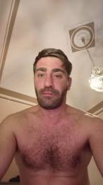 Giochicchio46 — вебкам-модель онлайн на cam4