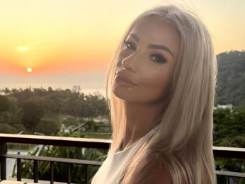 MarillynMoon — Livejasmin stream photo (Apr 2026)