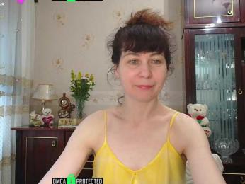 caroliiine — Bongacams stream photo (Jun 2026)