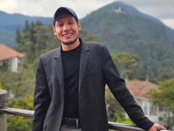 JanielAdam — вебкам-модель онлайн на livejasmin