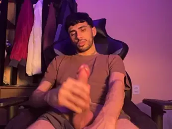 iendriw — Stripchat stream photo (Aug 2026)