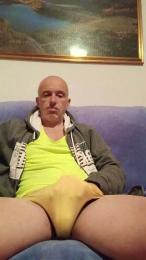 bimboz1 — вебкам-модель онлайн на cam4