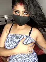 HOT-SHAKIRA — вебкам-модель онлайн на stripchat