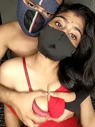 HOT-SHAKIRA — вебкам-модель онлайн на stripchat