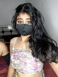 HOT-SHAKIRA — вебкам-модель онлайн на stripchat