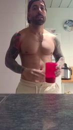 Manufuego87 — вебкам-модель онлайн на cam4