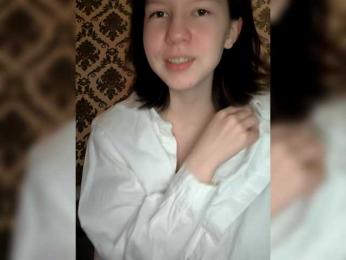 Rozvelt — вебкам-модель онлайн на bongacams