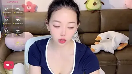 ziyu111 — Stripchat stream photo (Jun 2025)