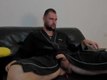 kingmallcom — Chaturbate stream photo (Apr 2026)