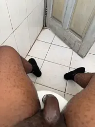 Black-mamba-madingo — вебкам-модель онлайн на stripchat