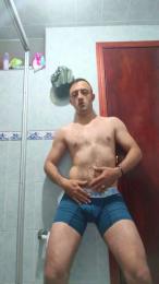 RaphandLey — вебкам-модель онлайн на cam4