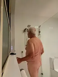 guywifi — Stripchat stream photo (Apr 2026)