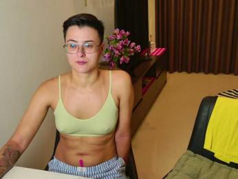 dreamteamgirls — bongacams