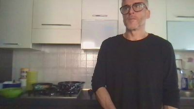 Axl_hot — вебкам-модель онлайн на cam4