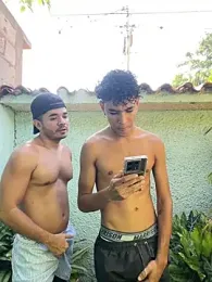 hotboys1924 — вебкам-модель онлайн на stripchat