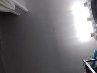 themaskedbadiee — вебкам-модель онлайн на camsoda