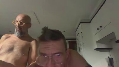 Martinversa — вебкам-модель онлайн на cam4