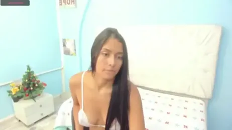 your_khloe — вебкам-модель онлайн на stripchat