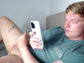 hercules__ — вебкам-модель онлайн на chaturbate