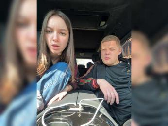 CandySurprise19 — вебкам-модель онлайн на bongacams