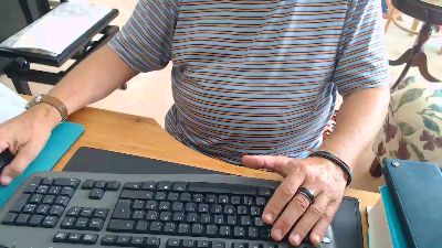 lesmona — Cam4 stream photo (Aug 2026)