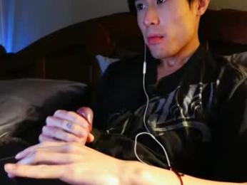 hottiewithabody101 — chaturbate