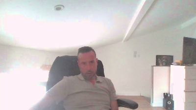 pierre752 — Cam4 stream photo (May 2026)