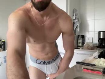 franco03952 — вебкам-модель онлайн на chaturbate