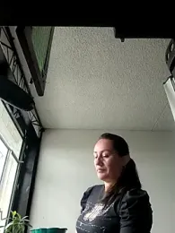 LuisaFernanda170823 — stripchat