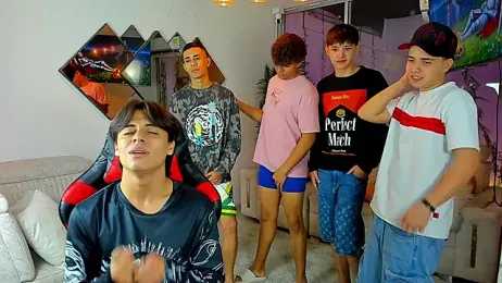 Houseofwarrios — Stripchat stream photo (Mar 2026)