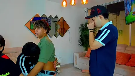 Houseofwarrios — Stripchat stream photo (Mar 2026)