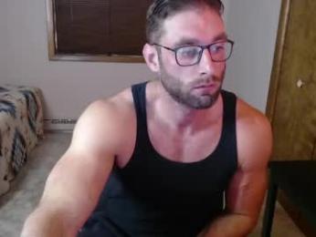 tayloroaks — вебкам-модель онлайн на chaturbate