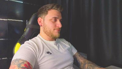 ntattoo — Cam4 stream photo (Mar 2026)