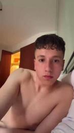 twinkyy07 — вебкам-модель онлайн на cam4