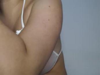 flamebond_room — Chaturbate stream photo (Oct 2025)
