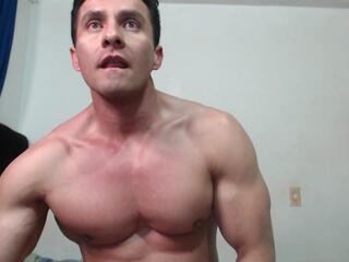 Edde Max — Flirt4free stream photo (Apr 2026)