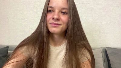 LoraleeClarey — Cam4 stream photo (Apr 2026)