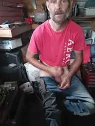Hungwell1515 — Stripchat stream photo (Sep 2026)