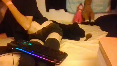 Pink_Vixen — вебкам-модель онлайн на stripchat