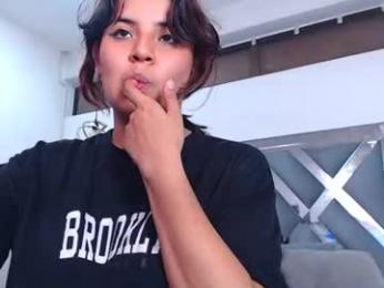 lilly_foxxy — Chaturbate stream photo (Sep 2026)