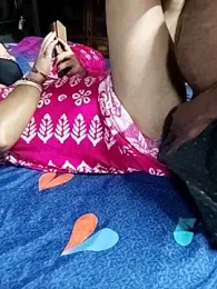 moubhabi22 — Stripchat stream photo (Mar 2026)