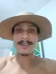 magrinhofibroso17 — вебкам-модель онлайн на stripchat